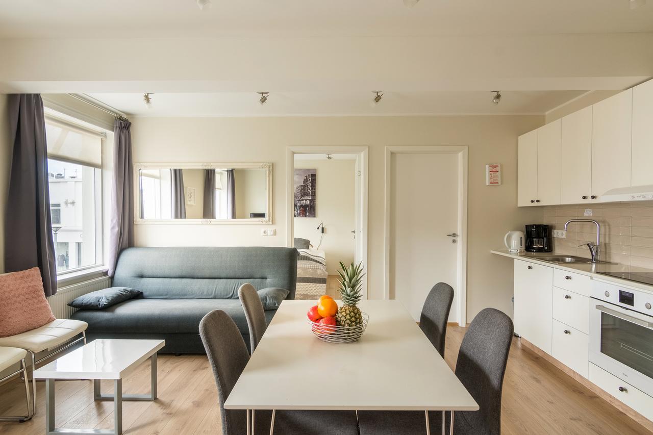 Acco Town Square Apartments Akureyri Buitenkant foto